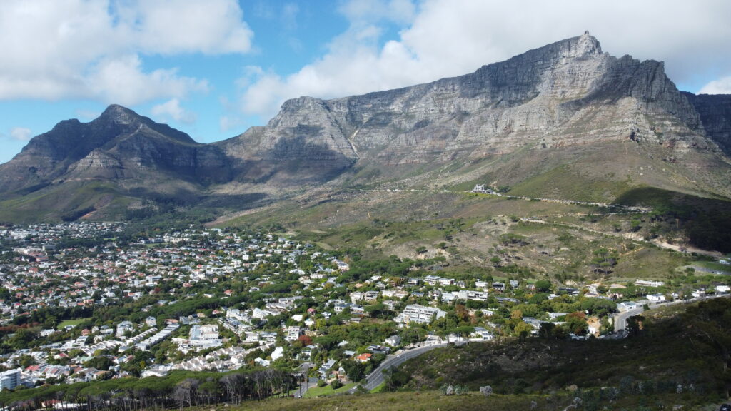 Gardens en Tamboerskloof aan de voet van de Tafelberg in Kaapstad, een van de populairste wijken om te overnachten.